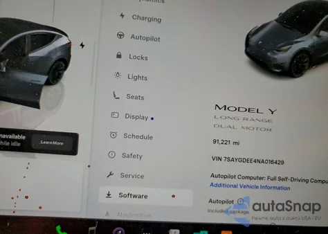2022 Tesla Model Y z USA, uszkodzony, nr VIN 7SAYGDEE4NA016429